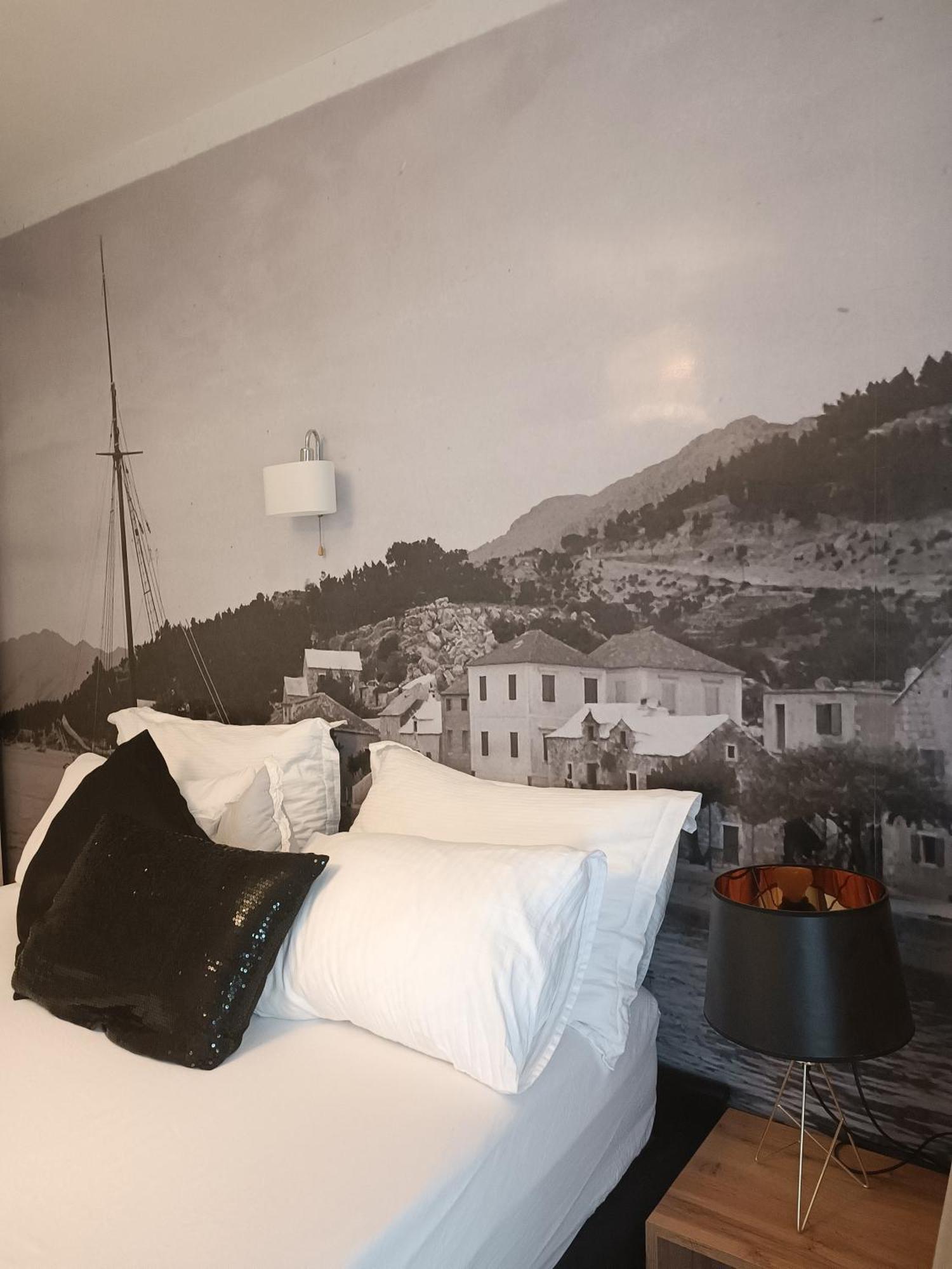 Old Port Appartement Baška Voda Kamer foto